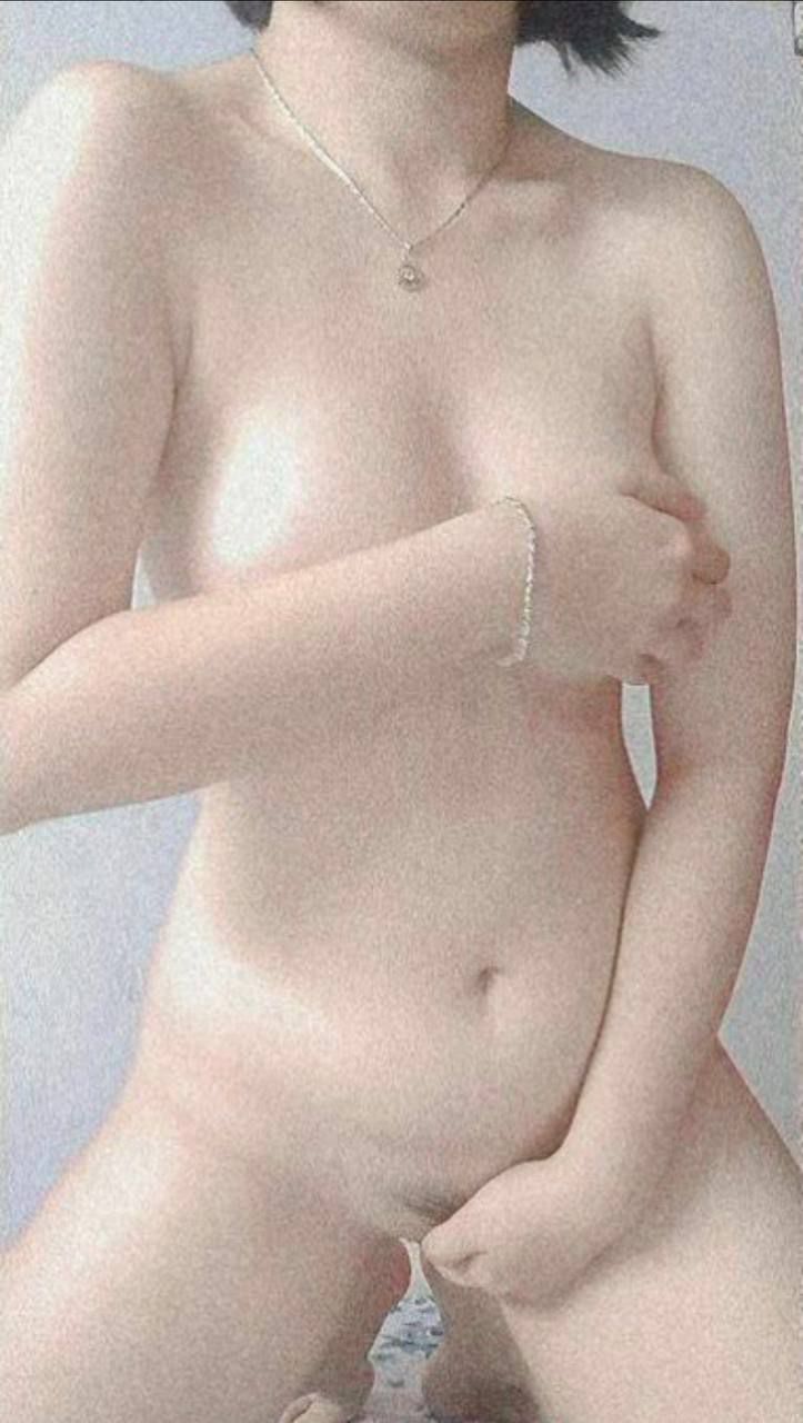 Mẹ ơi con nứng