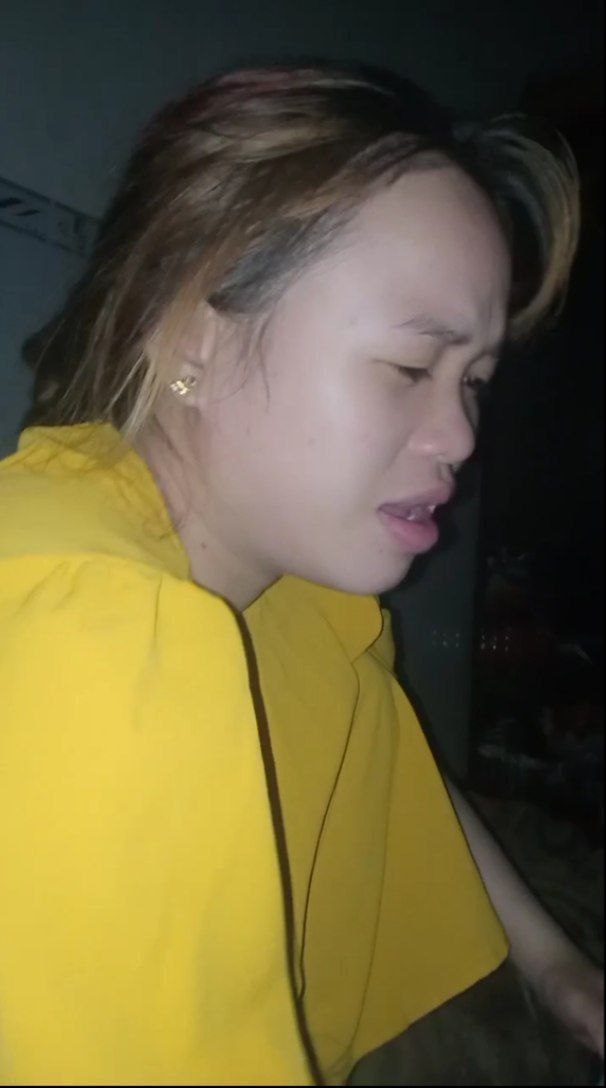 Sex vn hot girl thủ dâm bằng sextoy size châu Âu